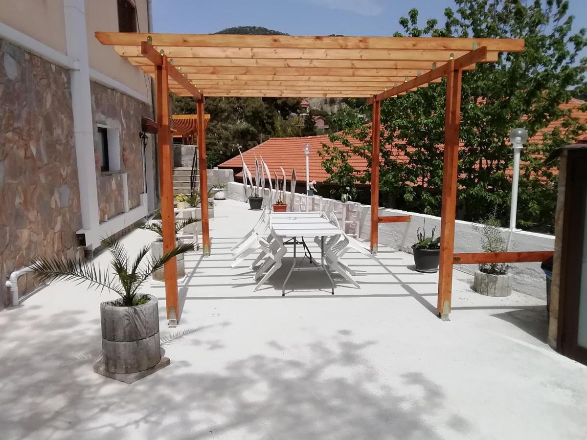 Stylineo Platres Daire Dış mekan fotoğraf